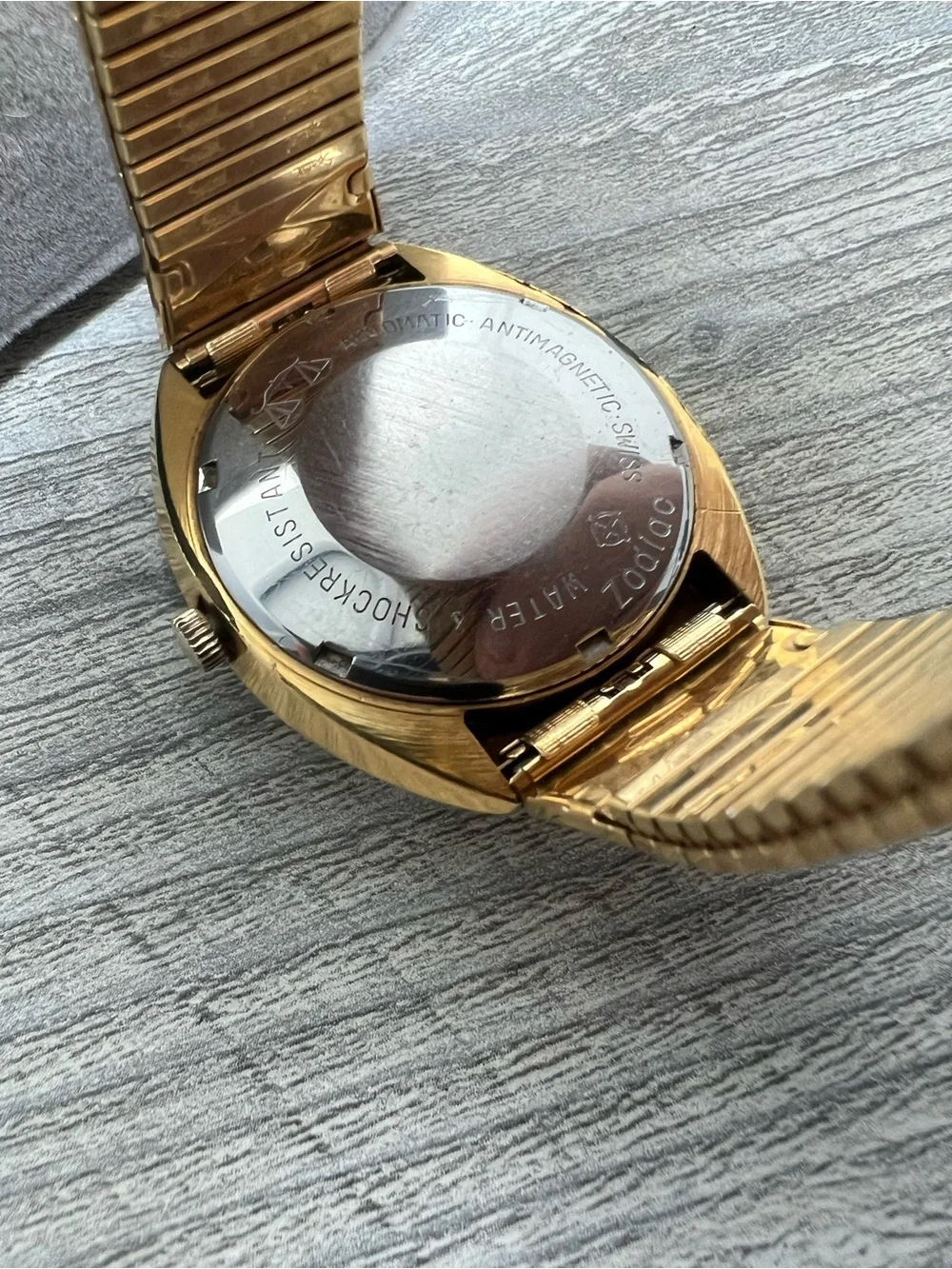Zodiac SST 36000 Gold-Tone Men's Automatic Watch with Black Dial Ring